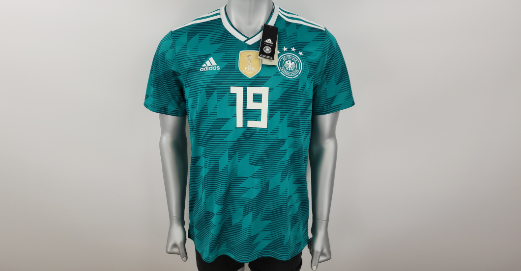  Sané Trikot signiert 