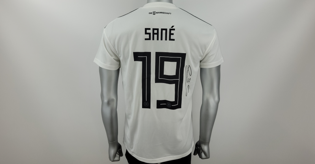  Sané Trikot signiert 