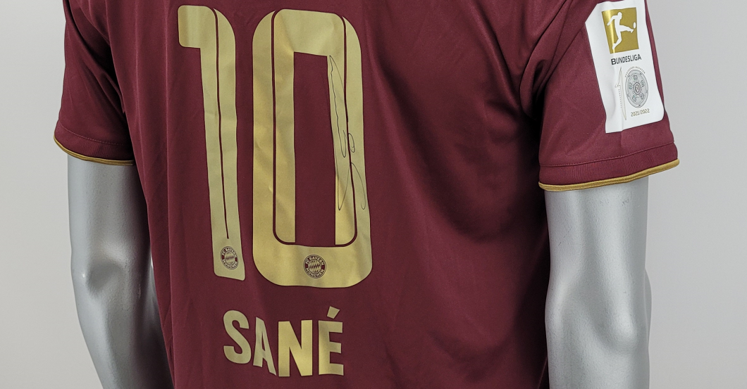  Sanés FCB-Sondertrikot  