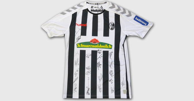 SC Freiburg teamsigniert   SC Freiburg teamsigniert