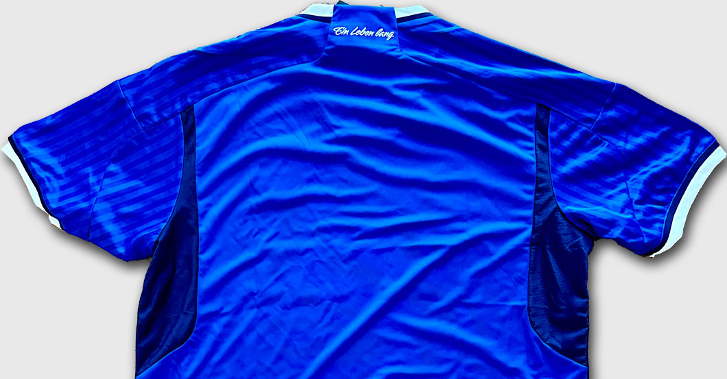 Schalke 04 Trikot Team   Schalke 04 Trikot Team
