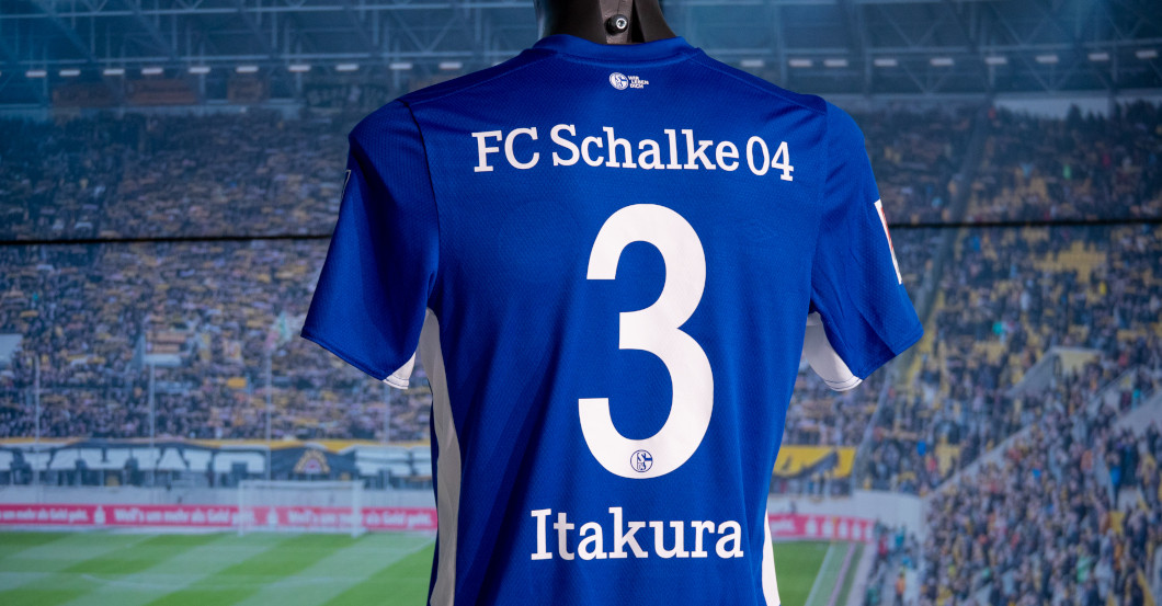 Schalke Paket Itakura   Schalke Paket Itakura