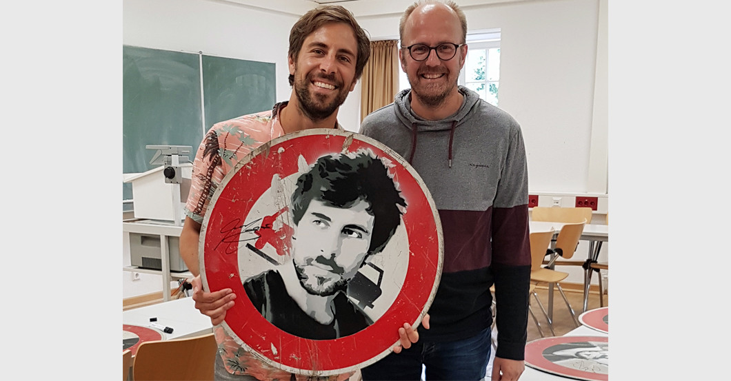  Schild Max Giesinger  