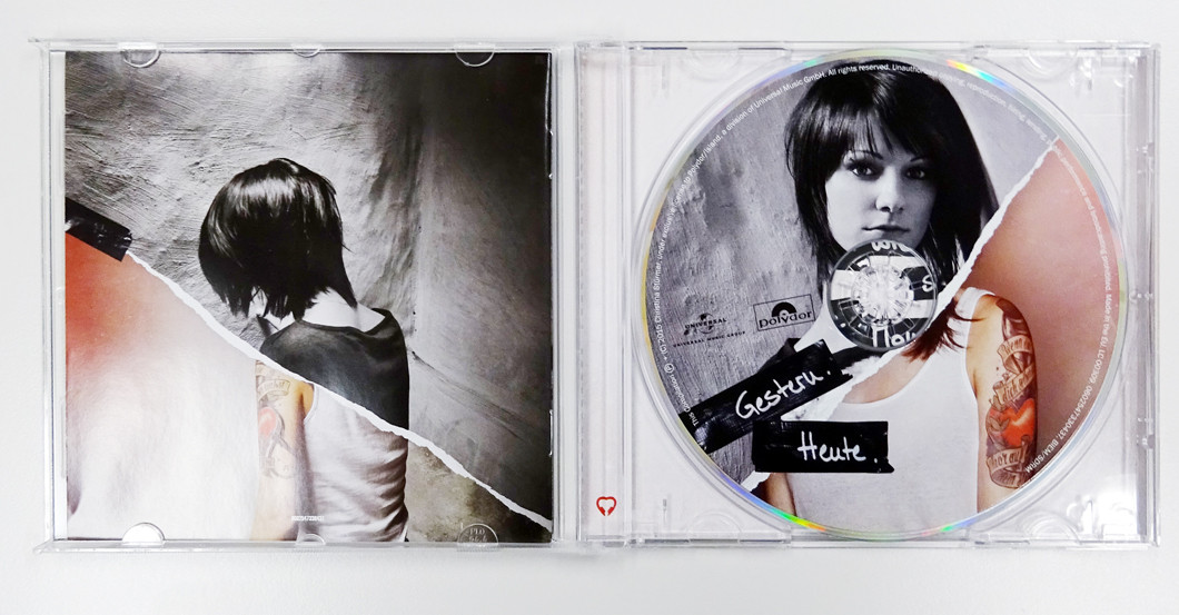  Schlagzeugfell signiert 