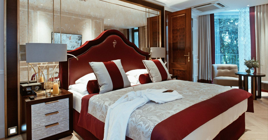 Schloss Mönchstein   Schloss Mönchstein