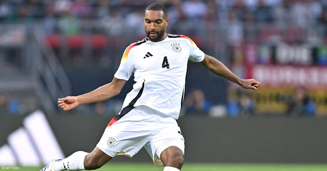 Schuhe Jonathan Tah   Schuhe Jonathan Tah