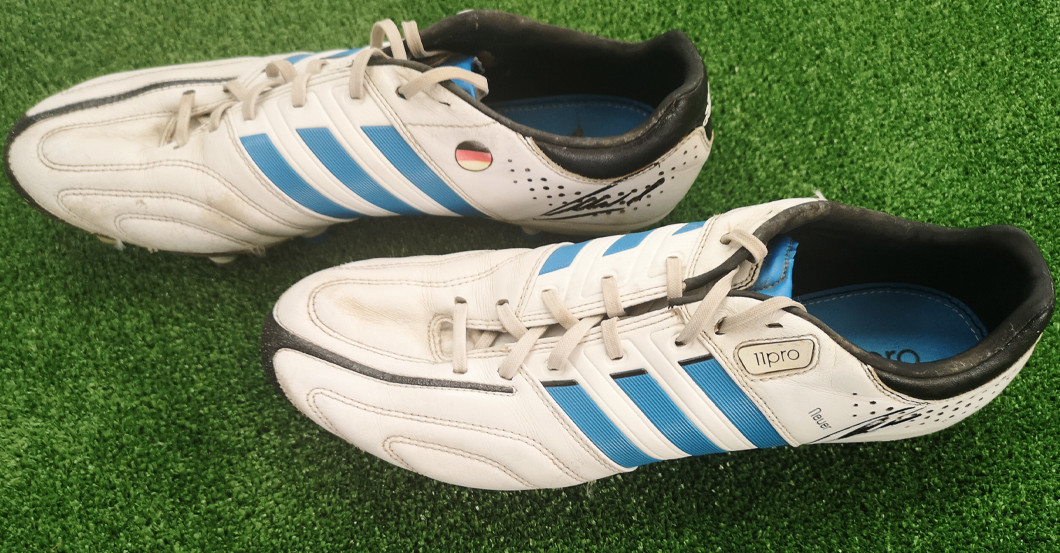 Schuhe Neuer   Schuhe Neuer