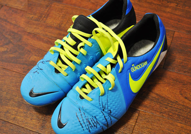 Schuhe von Gündogan   Schuhe von Gündogan