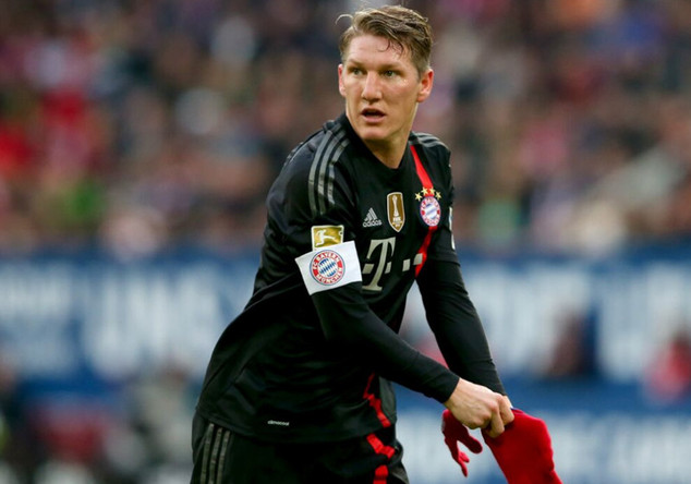  Schweinsteigers CL-Trikot 