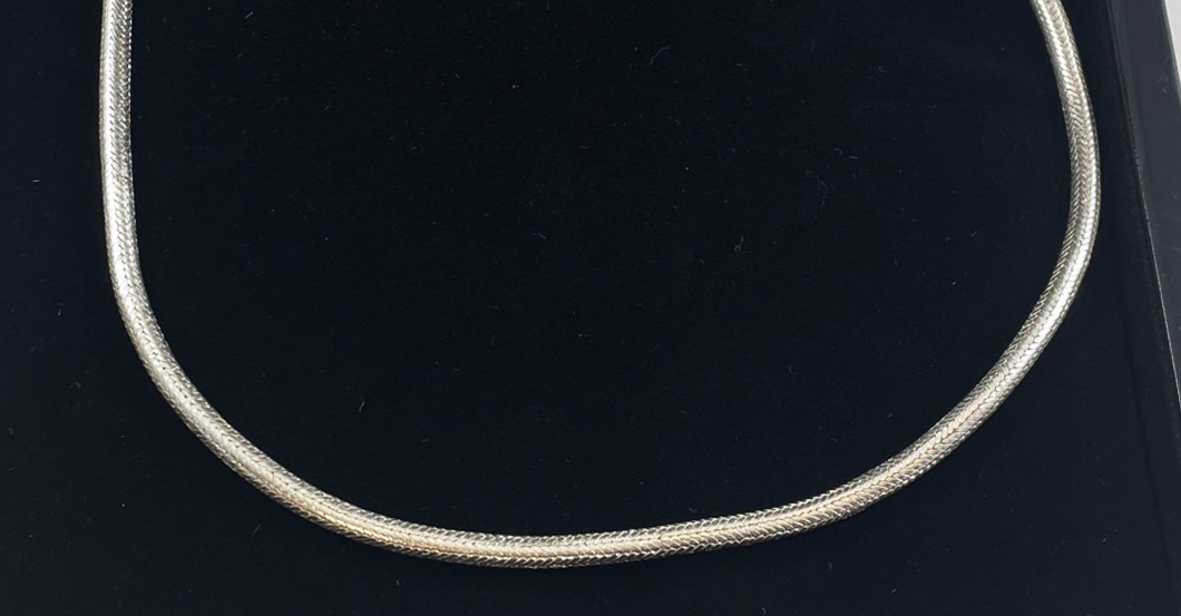  Schwere Schlangenkette 