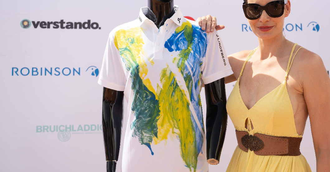  Shirt Rebecca Kunikowski  