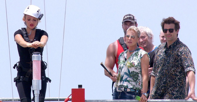 Show 1 florale Tunika   Show 1 florale Tunika