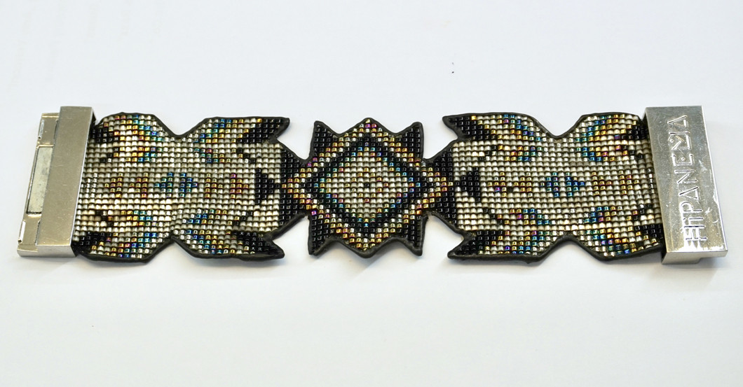 Show 2 Armband   Show 2 Armband