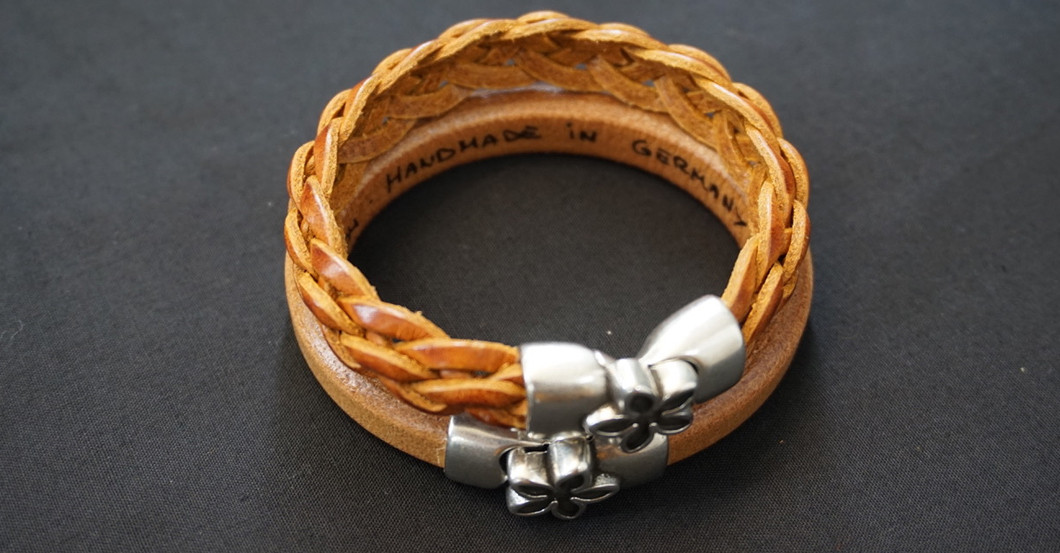 Show 5 Armbänder   Show 5 Armbänder