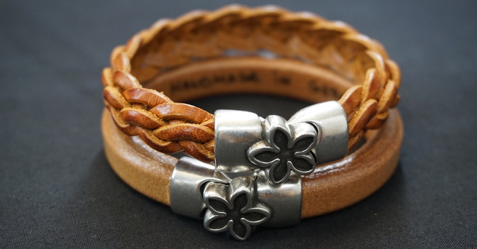 Show 5 Armbänder   Show 5 Armbänder