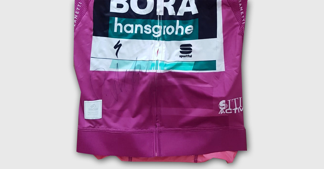 Siegtrikot Ackermann   Siegtrikot Ackermann