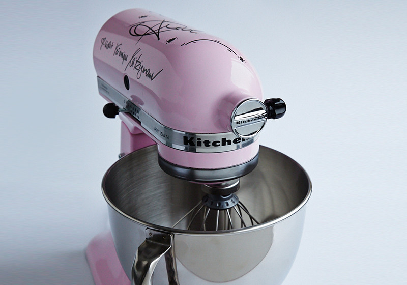 Signierte Küchenmaschine    Signierte Küchenmaschine