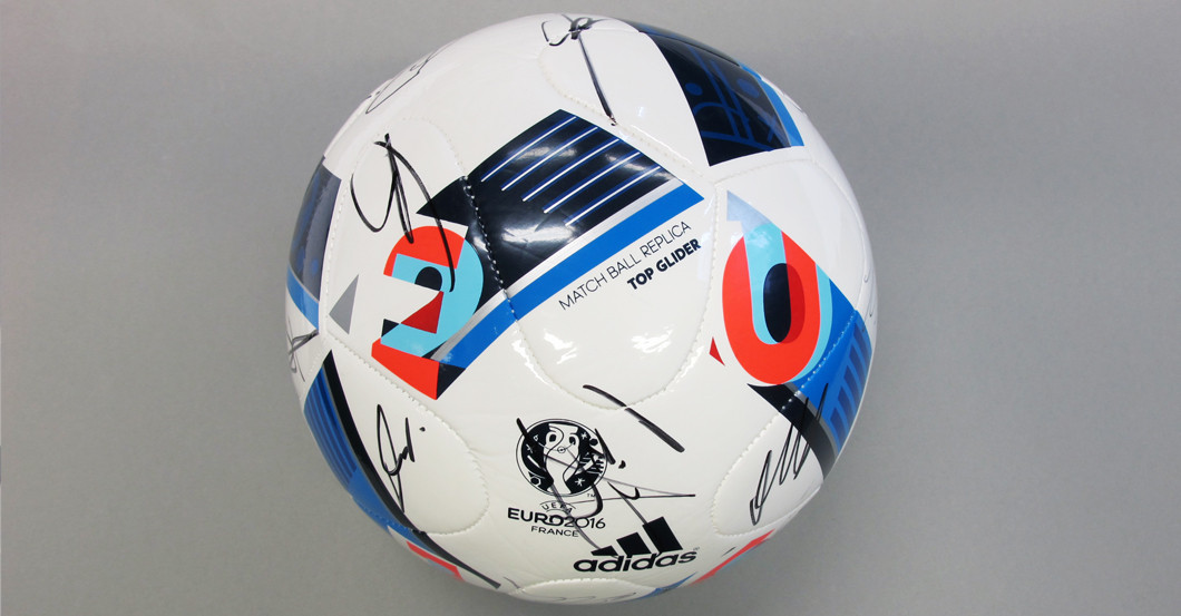  Signierter Ball Euro 2016 