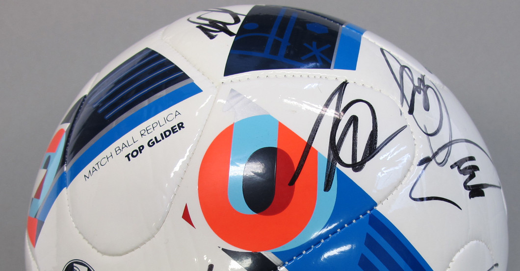  Signierter Ball Euro 2016 