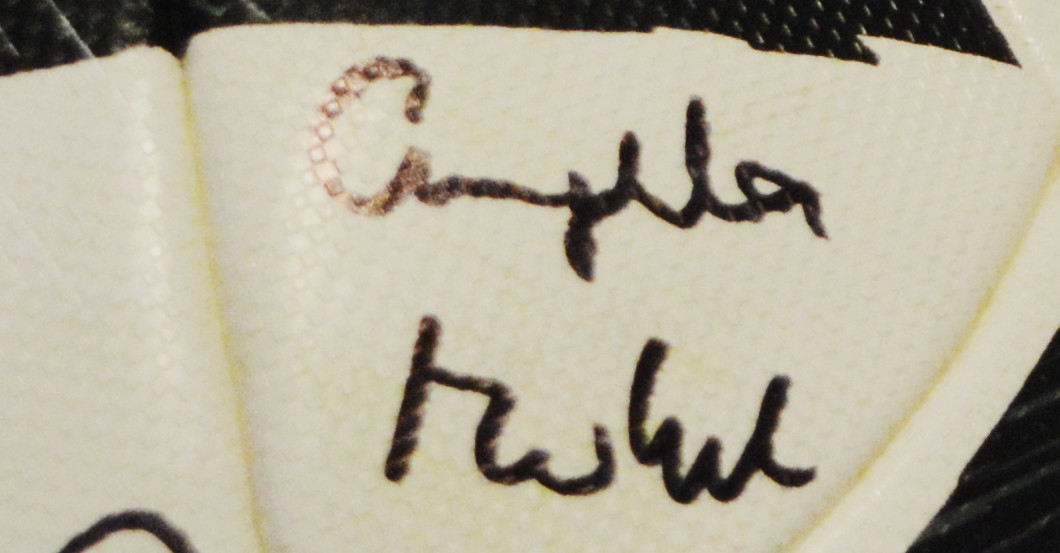 Signierter Ball Kanzlerin   Signierter Ball Kanzlerin