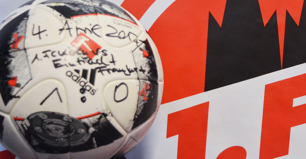 Signierter Ball Kanzlerin   Signierter Ball Kanzlerin