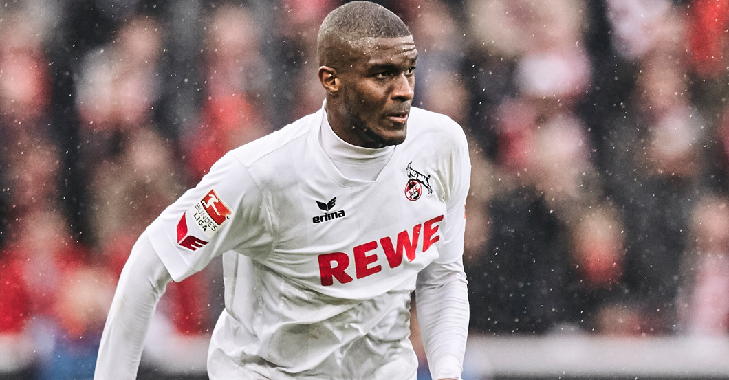 Signierter Ball Modeste   Signierter Ball Modeste
