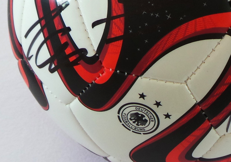  Signierter DFB-Ball 2013 