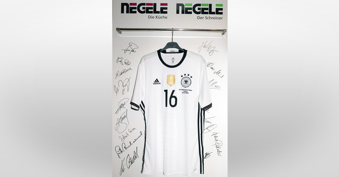 Signierter Kabinenplatz   Signierter Kabinenplatz