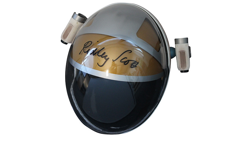  Signierter Marsianer-Helm 