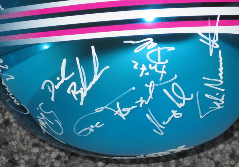  Signierter uvex-Helm 