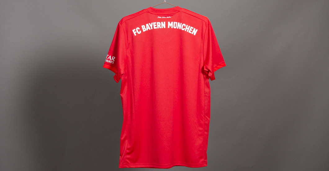Signiertes Bayern Trikot   Signiertes Bayern Trikot