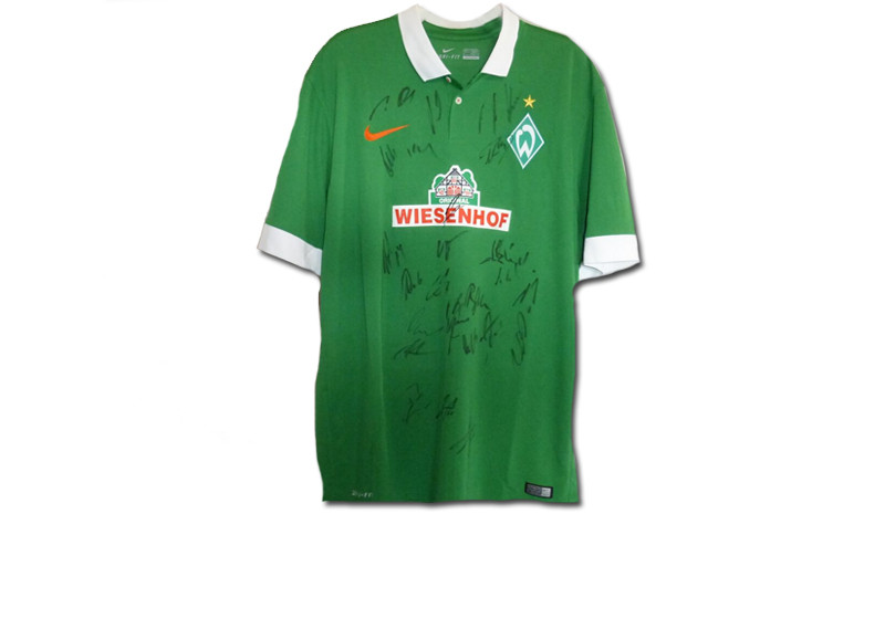 Signiertes Bremen-Trikot 