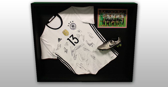  Signiertes DFB Trikot 