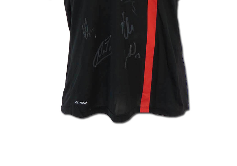 Signiertes FCB-CL-Trikot   Signiertes FCB-CL-Trikot