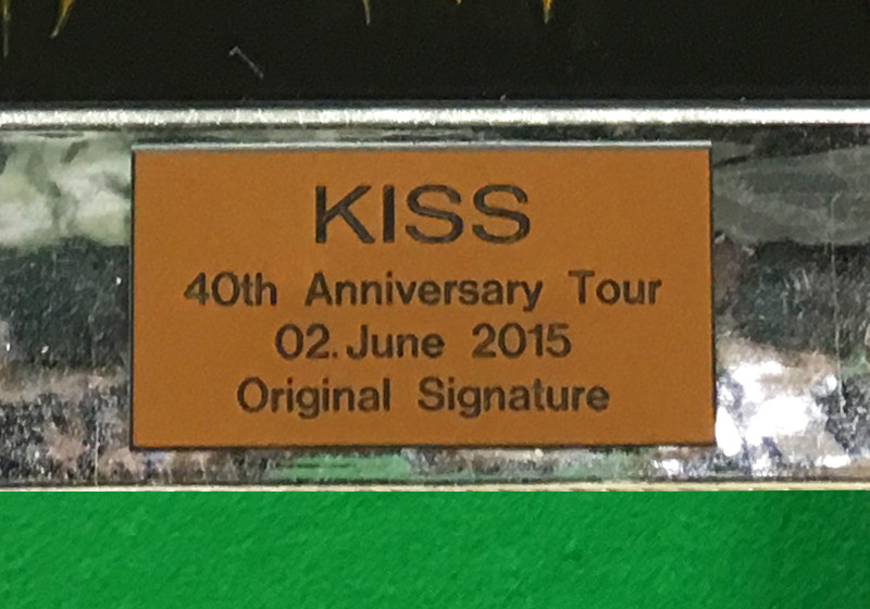  Signiertes Kiss Cover 