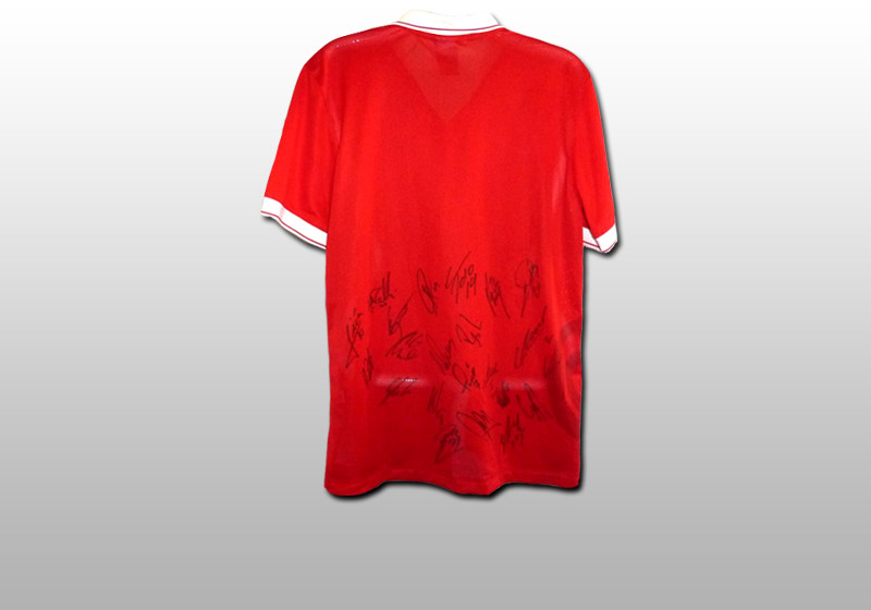  Signiertes Mainz Trikot 