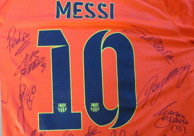 Signiertes Messi-Trikot 