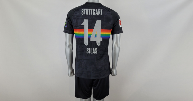  Silas Vielfalt-Outfit 