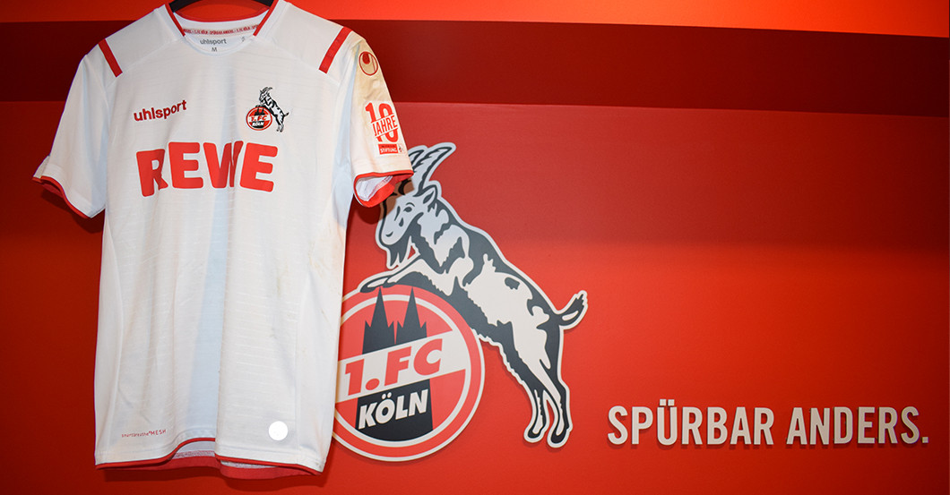 Skhiri Sondertrikot   Skhiri Sondertrikot