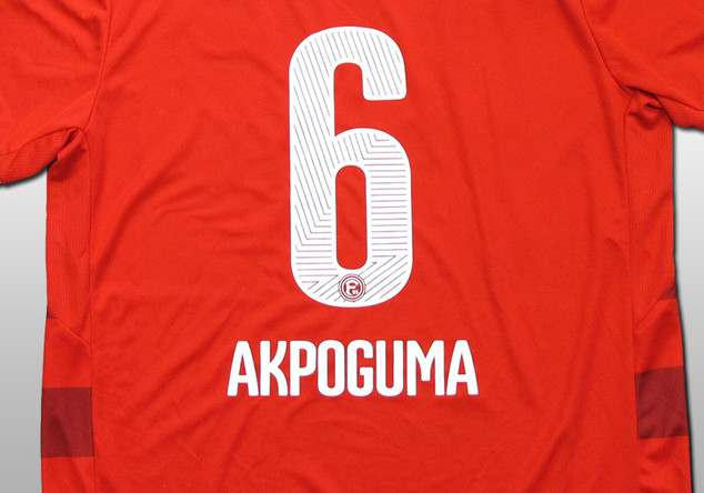  Sondertrikot Akpoguma 