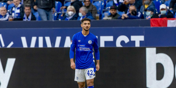 Sondertrikot Calhanoglu   Sondertrikot Calhanoglu