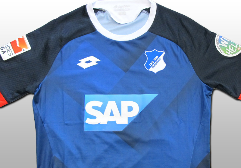  Sondertrikot Elyounoussi 