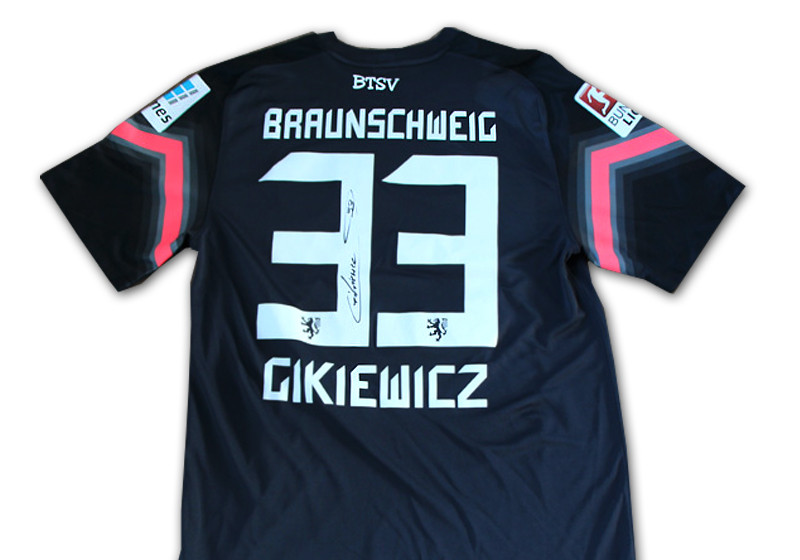 Sondertrikot Gikiewicz   Sondertrikot Gikiewicz