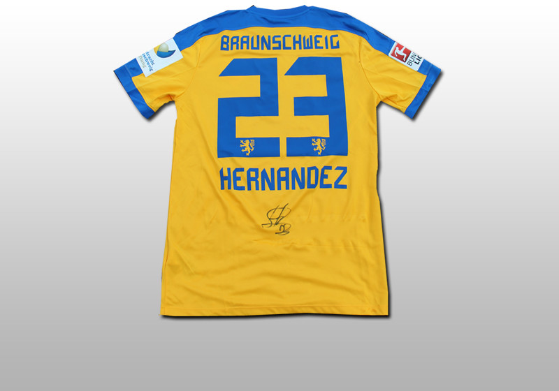 Sondertrikot Hernandez   Sondertrikot Hernandez
