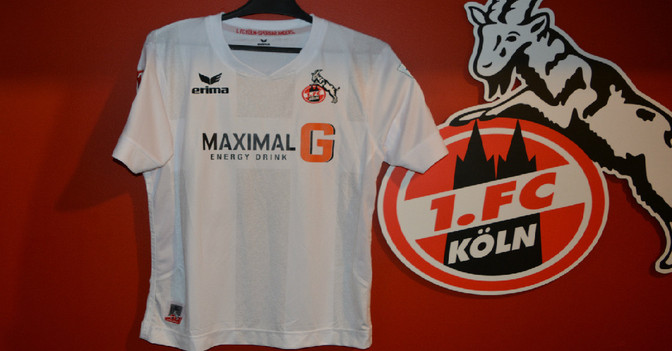 Sondertrikot Mladenovic   Sondertrikot Mladenovic