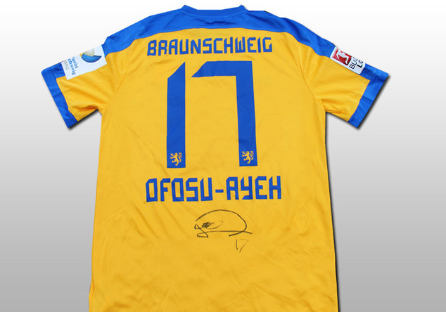 Sondertrikot Ofosu Ayeh   Sondertrikot Ofosu Ayeh