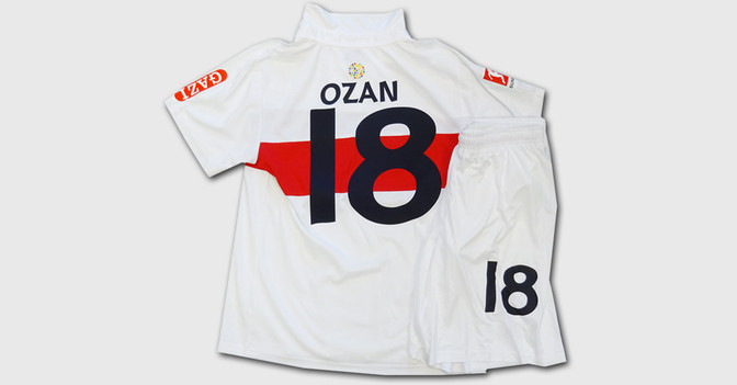  Sondertrikot Ozan 