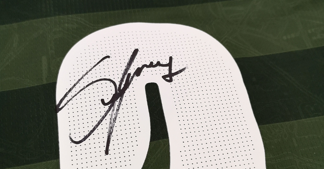 Sosa Trikot signiert   Sosa Trikot signiert