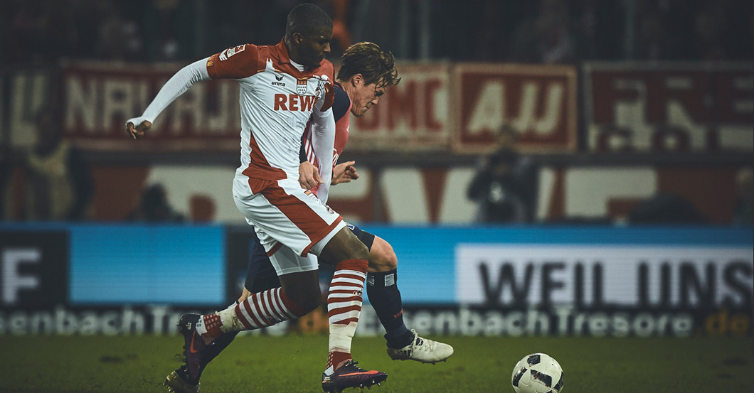 Spielball Anthony Modeste   Spielball Anthony Modeste