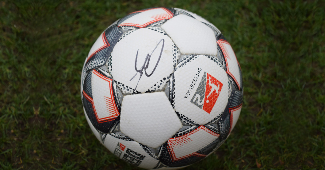 Spielball Bielefeld   Spielball Bielefeld